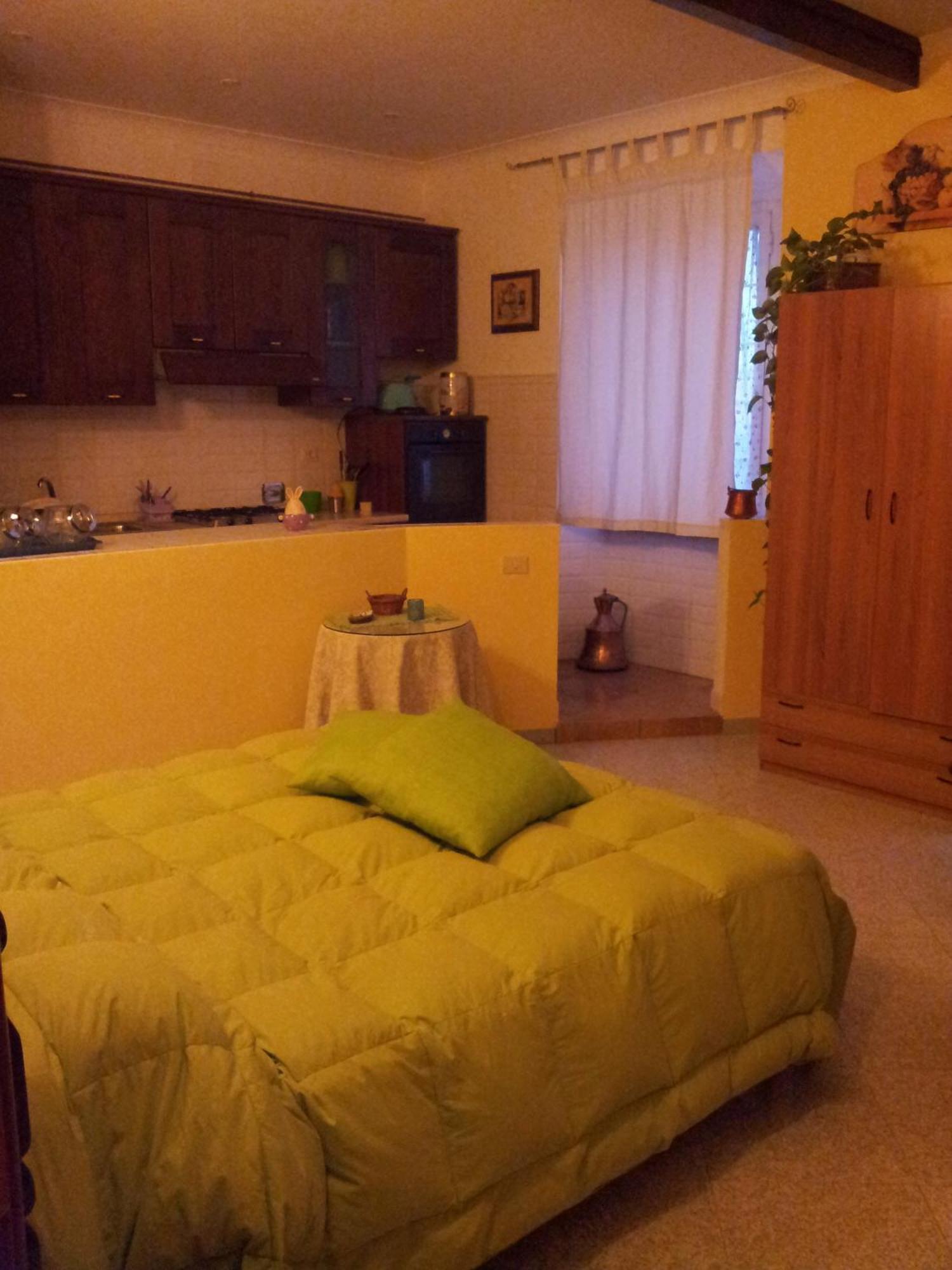Bed and Breakfast Il Casaletto Di Laura Fiumicino Esterno foto